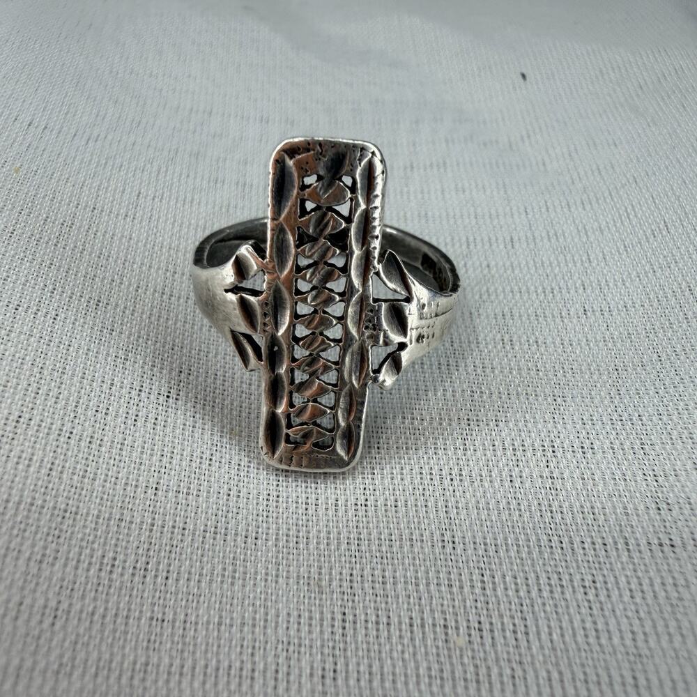 Vintage Etched Filigree Sterling Silver Ring Size 6 2 Grams